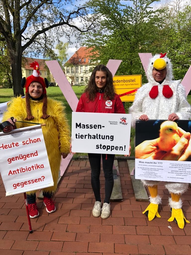 Protest gegen Hähnchenmastanlagen